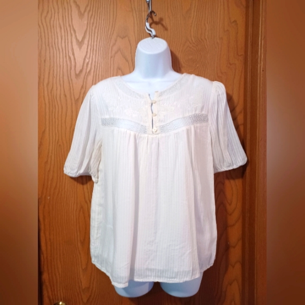 LOFT Floral Embroidered Blouse